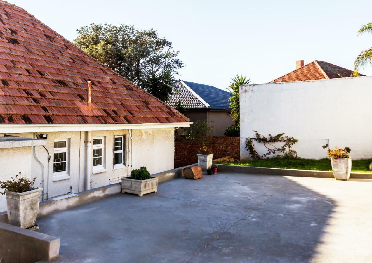 Kirknewton Hotel Порт Елизабет Екстериор снимка